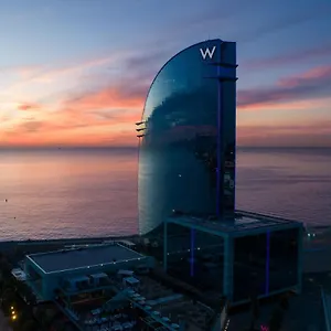 W Otel