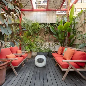 Praktik Garden 2*, Barselona İspanya